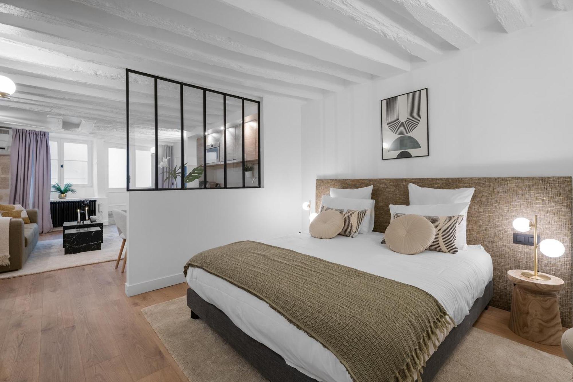 פריז Appartement Cosy A 9 Min A Pied De La Cathedrale Notre Dame מראה חיצוני תמונה