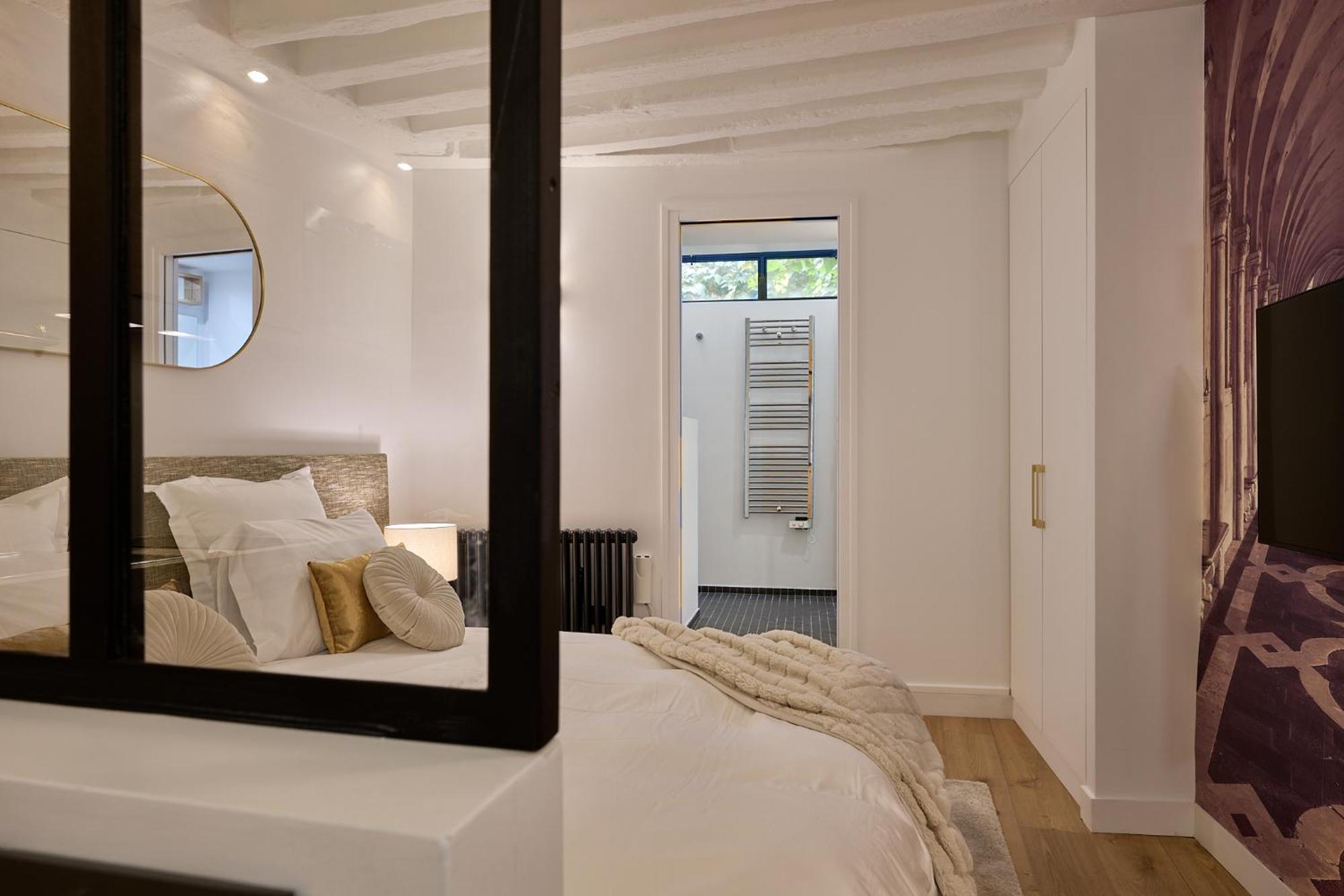 פריז Appartement Cosy A 9 Min A Pied De La Cathedrale Notre Dame מראה חיצוני תמונה